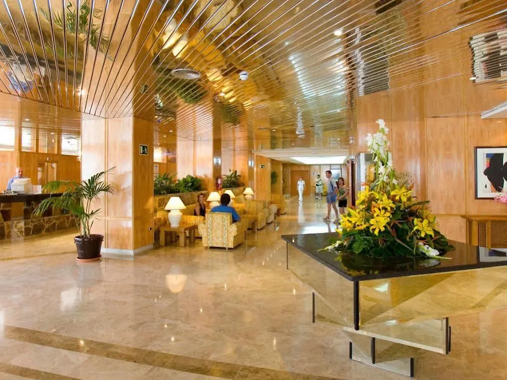 فندق Aguamarina Golf Apartments غولف ديل سور