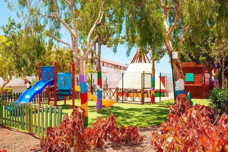 Aguamarina Golf Apartments غولف ديل سور فندق